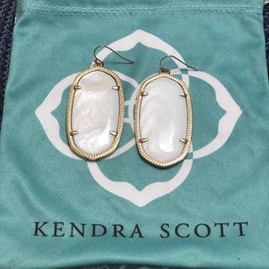 Kendra Scott Danielle Earrings